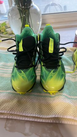 Under Armour Youth, Football Cleats