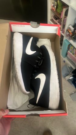 Women’s Nike roshe one