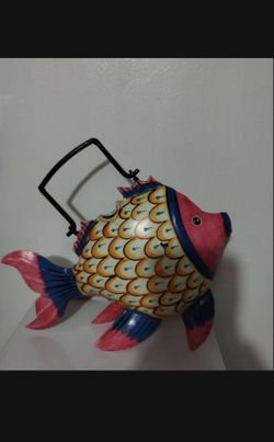 HANDCRAFTED - HAND PAINTED METAL CLOWNFISH WATERING 13"×10"