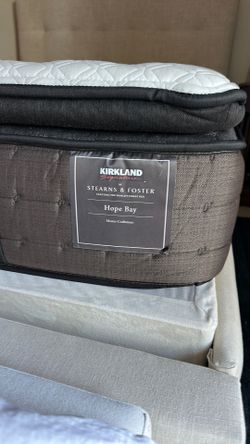 Costco Queen mattress