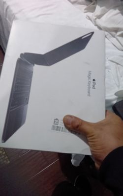 Apple iPad Magic Keyboard
