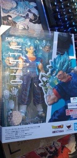Vegito Super Saiyan Blue Extremely Rare Sold Out S.h figarts