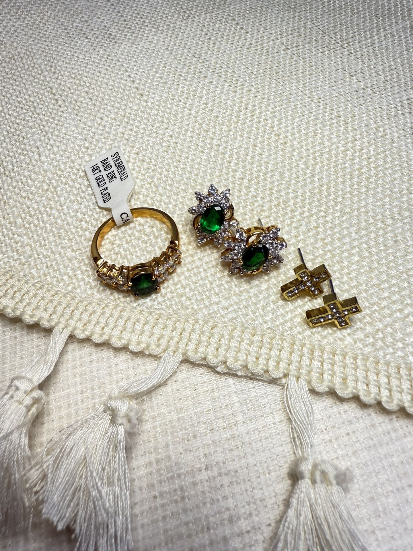 3-Piece Jewelry Set – Gold Plated Green CZ Ring + Cluster Earrings + Cross Studs