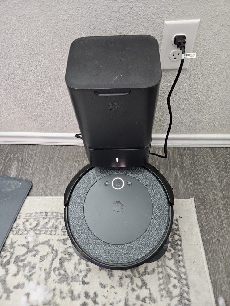 Roomba I3+