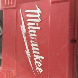 Milwaukee Right Angle Drill