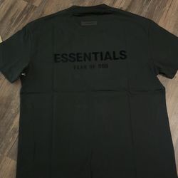 Essentials shirt M