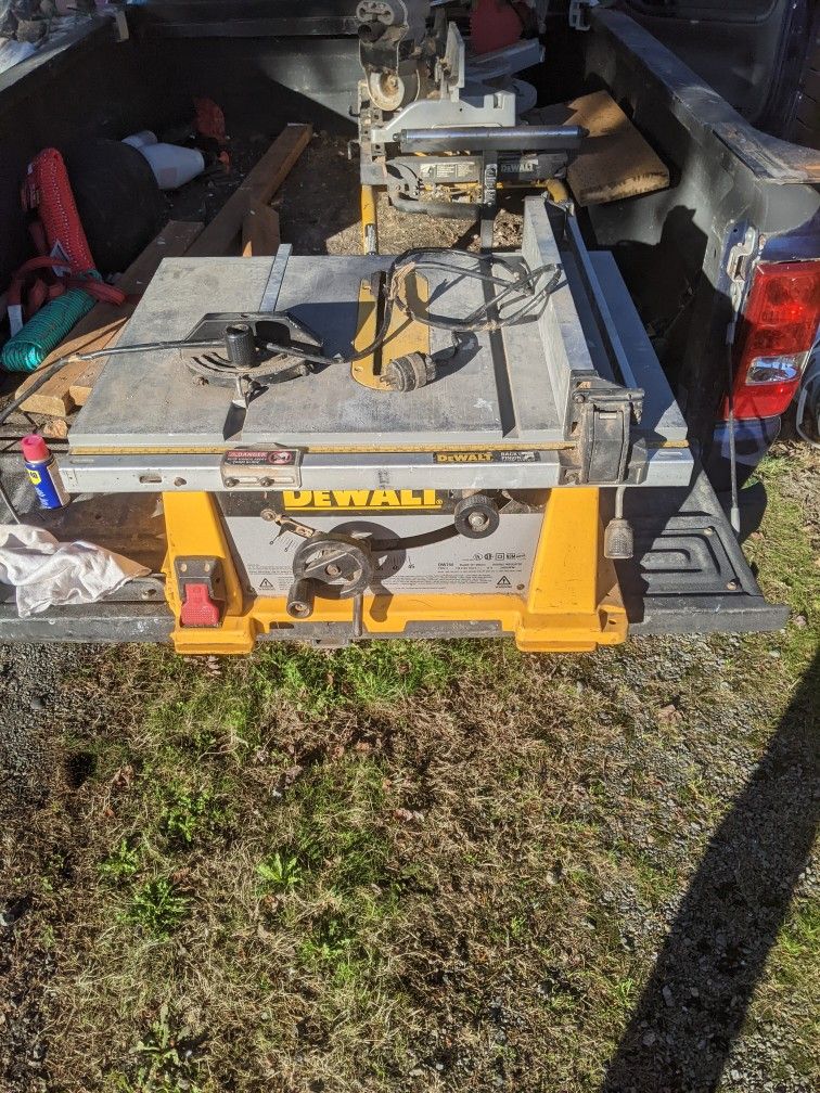 DeWalt Table Saw