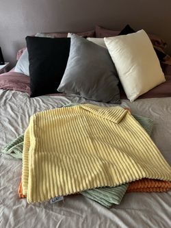 Throw pillows