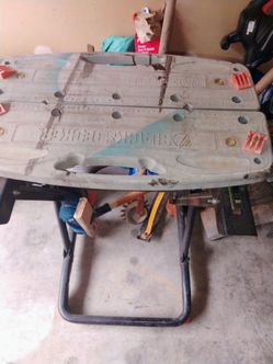 Black n Decker foldable work bench