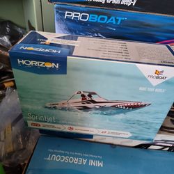 Pro boat mini RC jet boat. Ready to run including remote controller battery and a charger