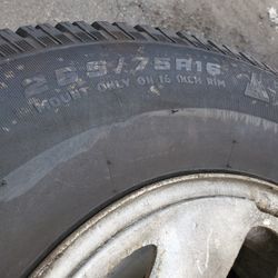 Semi New 265/75R16