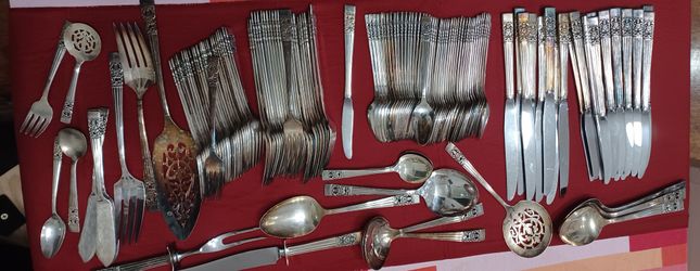 Coronation by Community Silverplate Vintage Flatware Set