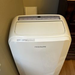 Frigidaire Portable AC 14,000 BTU