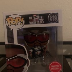 Funko Pop Falcon & The Winter Soldier #819 Captain America GameStop Exclusive 
