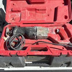 Milwaukee 12 Amp Recip Saw