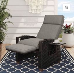 Grand patio Outdoor Recliner with Independent Adjustable Back and Footrest, Air Pump 150° Lay Flat Reclining Chair Removable Olefin Cushion Flip-Up Ta