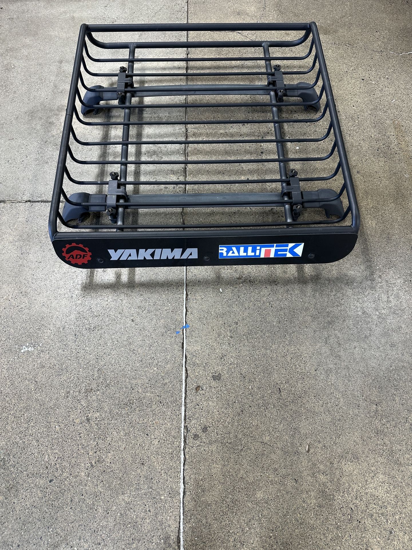 Yakima Basket Cargo Carrier