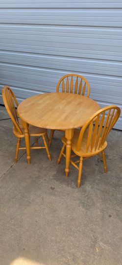Round Wood Dining Table with 3 Chairs