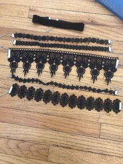 chokers
