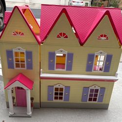 Dollhouse