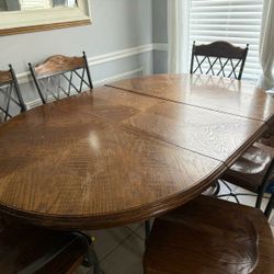 Table With 6 Chairs $200 Cash