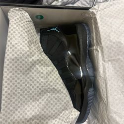 Jordan 11 Gamma 