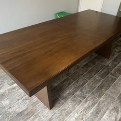 Dining Room Table 