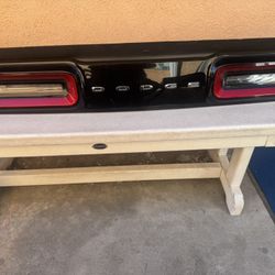 Luz Trasera Dodge 2015-2023