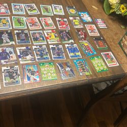 Soccer lot mainly rookies 40 total cards