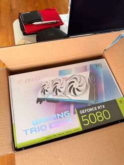 RTX 5080 OC MSI Gaming X Trio - White