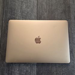2021 MacBook Air M1 loked READ