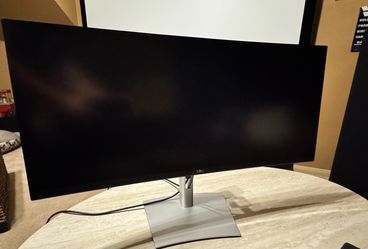 Dell Ultrawide Curved Monitor with Stand