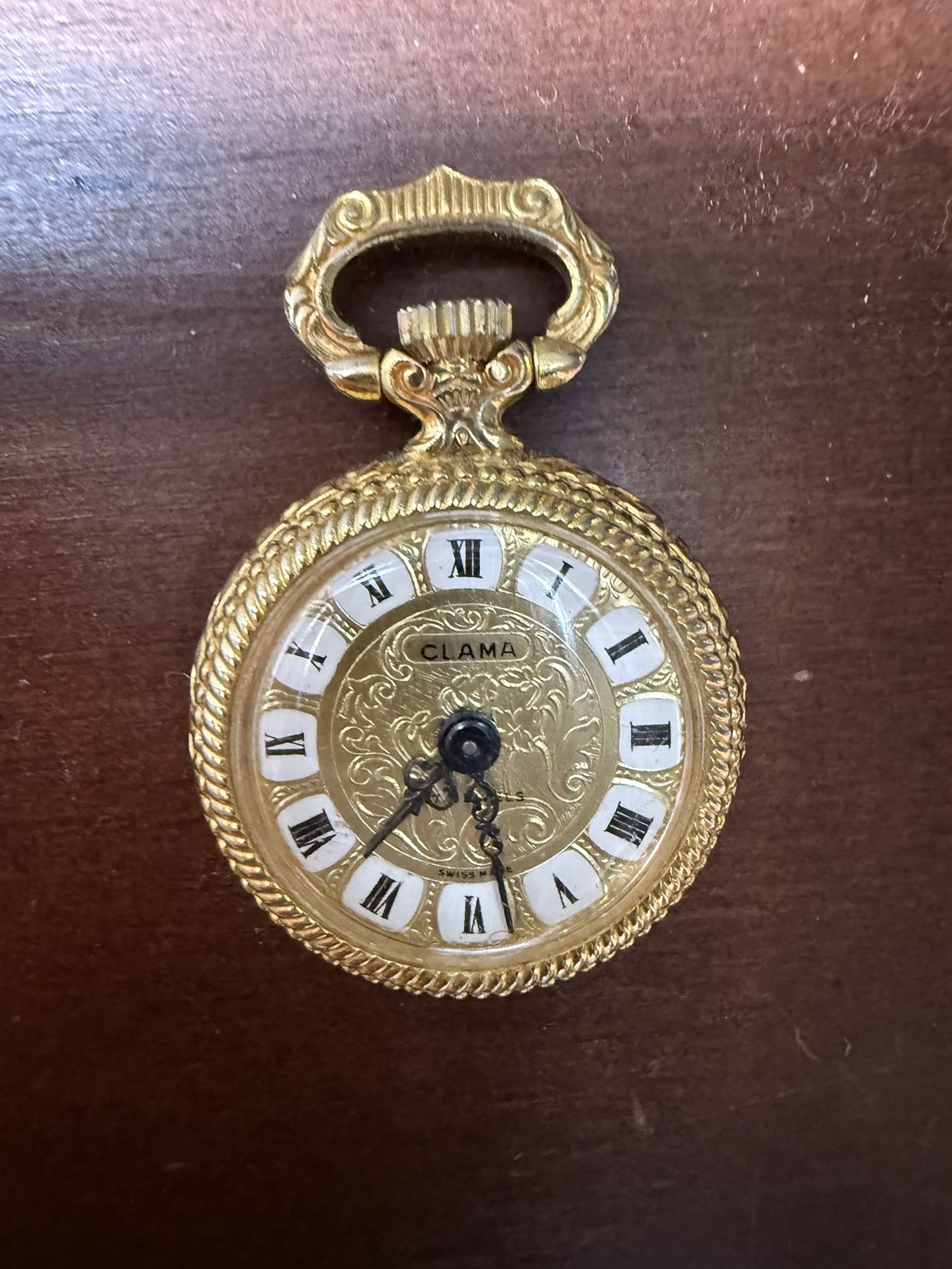 Vintage Gold Clama Winding Watch Pendant Good for person who likes to collect vintage watch of clock