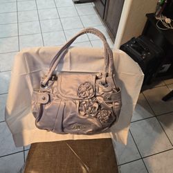 Sliver Guess Purse