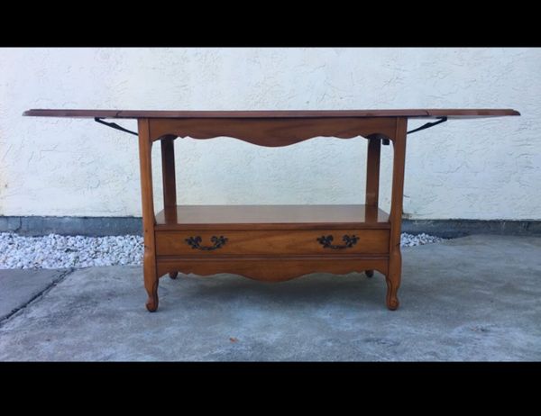 Vintage Maple Drop Leaf Side Coffee Table Sideboard Buffet Vintage Maple Drop Leaf Side Coffee Table Sideboard Buffet Furniture In San Francisco Ca Offerup