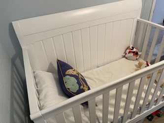 Baby crib