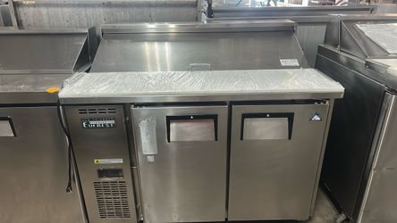 Refrigerated Prep Table