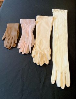 4 Pair Vintage Gloves