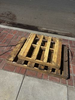 Free Pallets