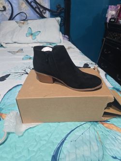 Black boots