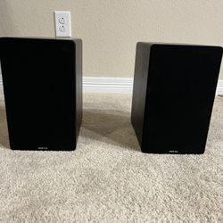 Music Hall Marimba Bookshelf Speakers