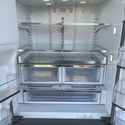 Refrigerator stainless