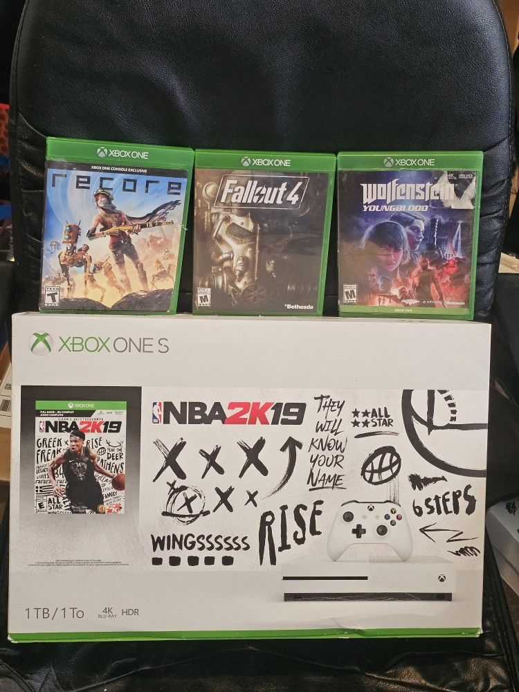 Xbox One S Console in Box! 1 TB Hard Drive! Wireless Controller & 3 Games!