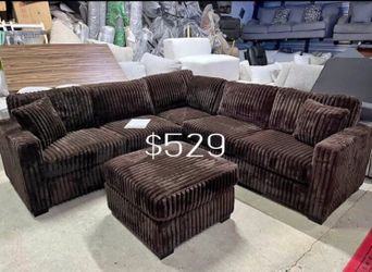 Stunning 4-pc sectional sofa with ottoman chocolate fur-like jumbo corduroy