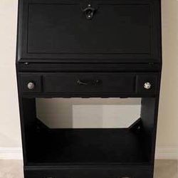 Rolling wine cabinet  Underneath holds the glasses