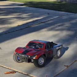 Traxxas Slash BL2S 4x4 1/10th