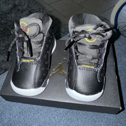 JORDAN 13 RETRO TODDLER SIZE 4c 💯🔥🔥🔥