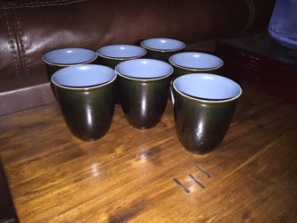 Set of 7 coffee/tea cups