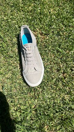 Tennis Shoes