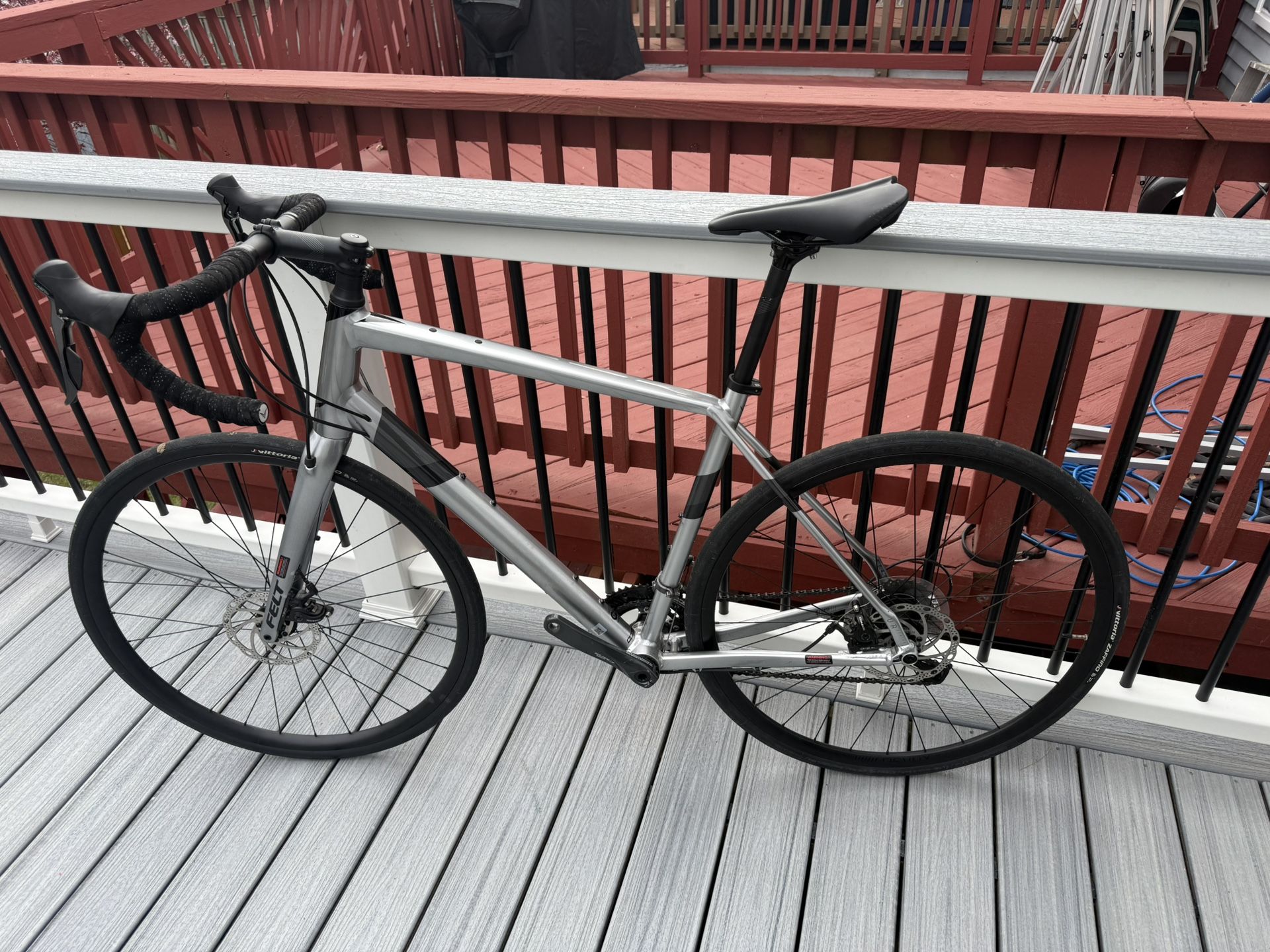 2023 XL Felt Vr60